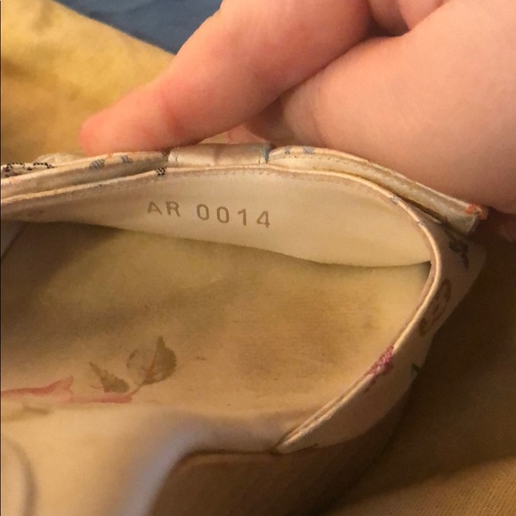 Louis Vuitton wood heels - Picture 6 of 6